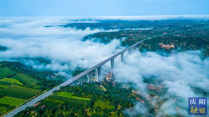 【攝影報道】天寧溝特大橋：一橋飛架，一小時路程縮短至兩分鐘