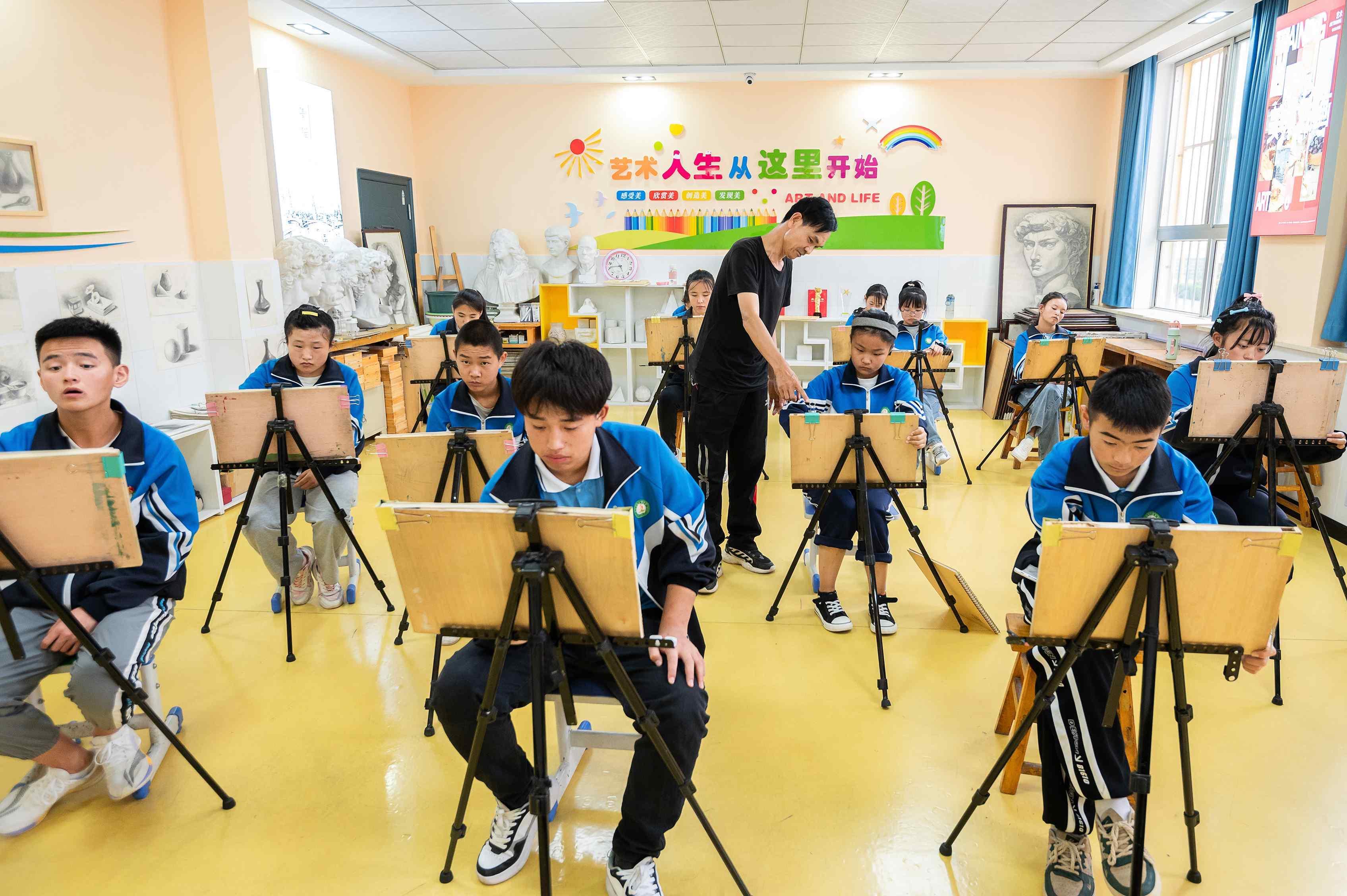 慶陽市積極深化教育改革提升教育質效